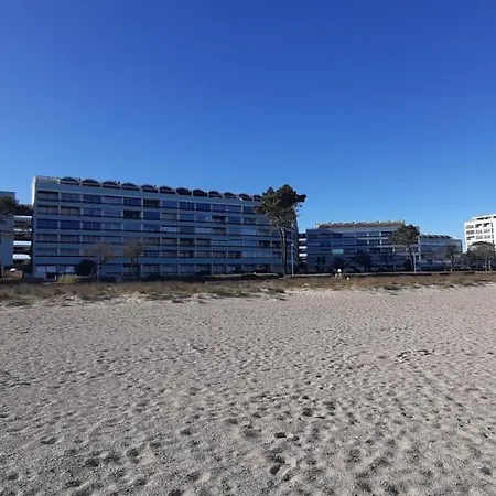 Appartement Port Cipriano Sur Les Toits , Vue Panoramique Sur La Saint-Cyprien (Pyrenees-Orientales)